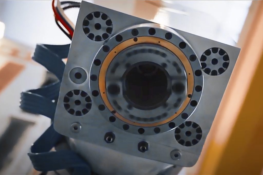 LAZZATI - The Hydrostatic Boring Mill - A UA 360/360.000 Milling Head