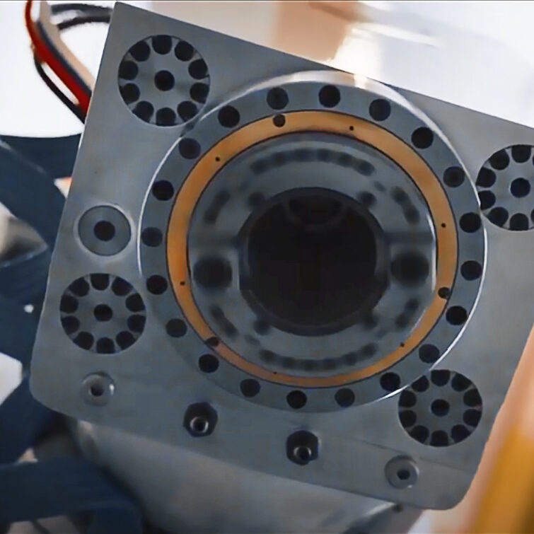 LAZZATI SpA High Performance Boring Mills Emotional Company