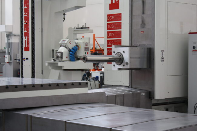 LAZZATI S.p.A. High Performance Boring Mills Automatic Pick Up Station