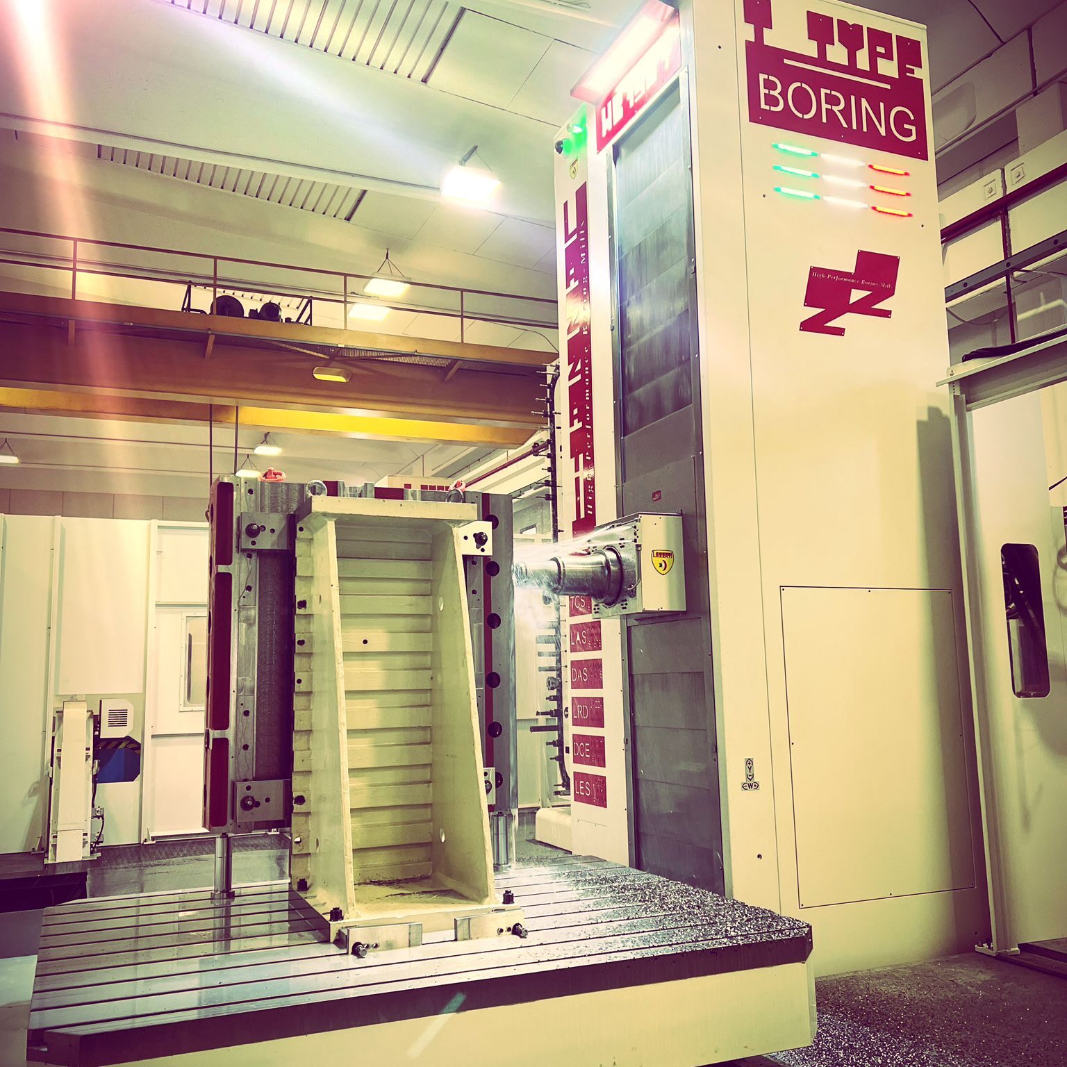 LAZZATI S.p.A. High Performance Boring Mills Lavorazioni di Precisione