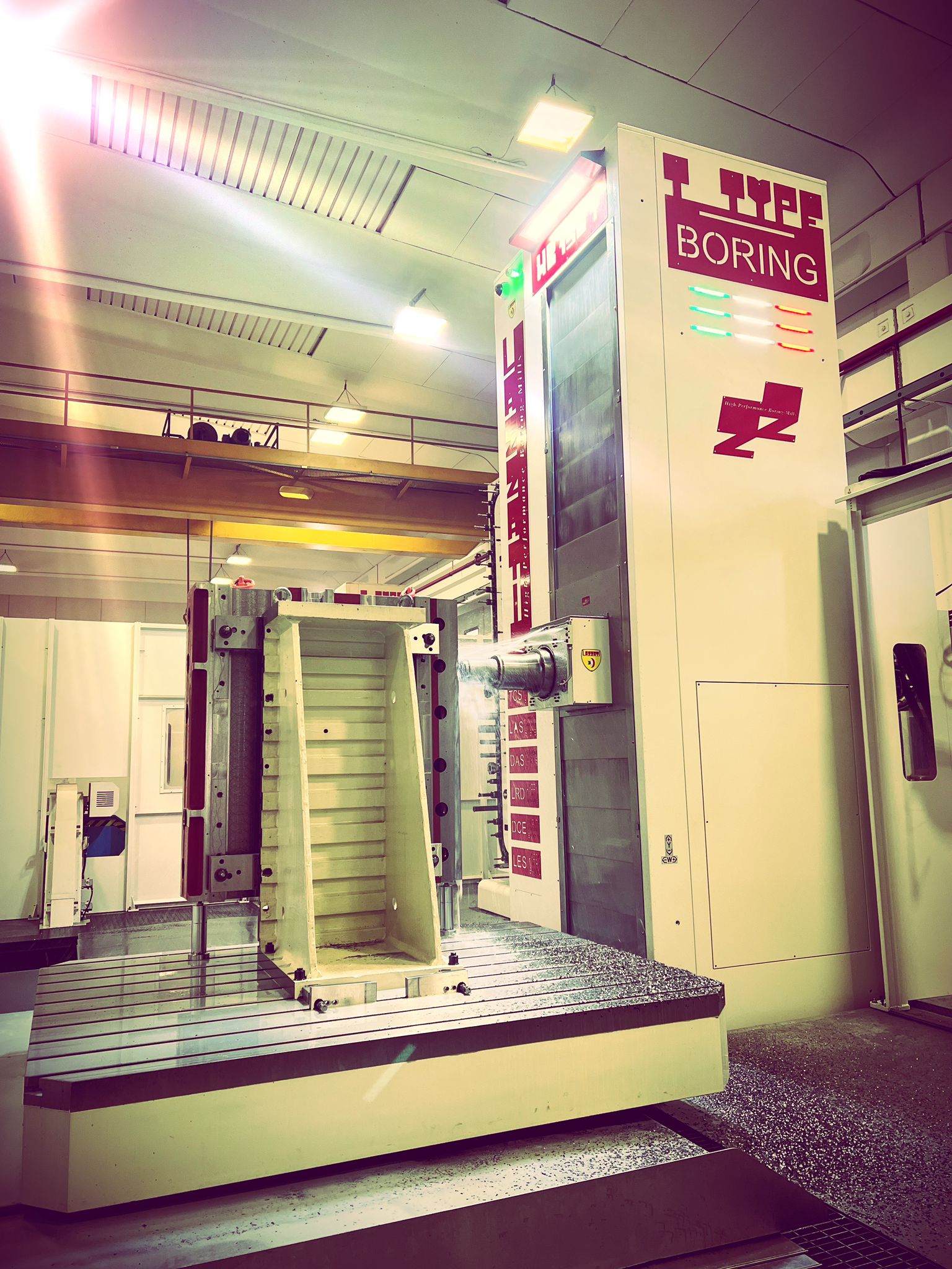 LAZZATI S.p.A. High Performance Boring Mills Lavorazioni di Precisione