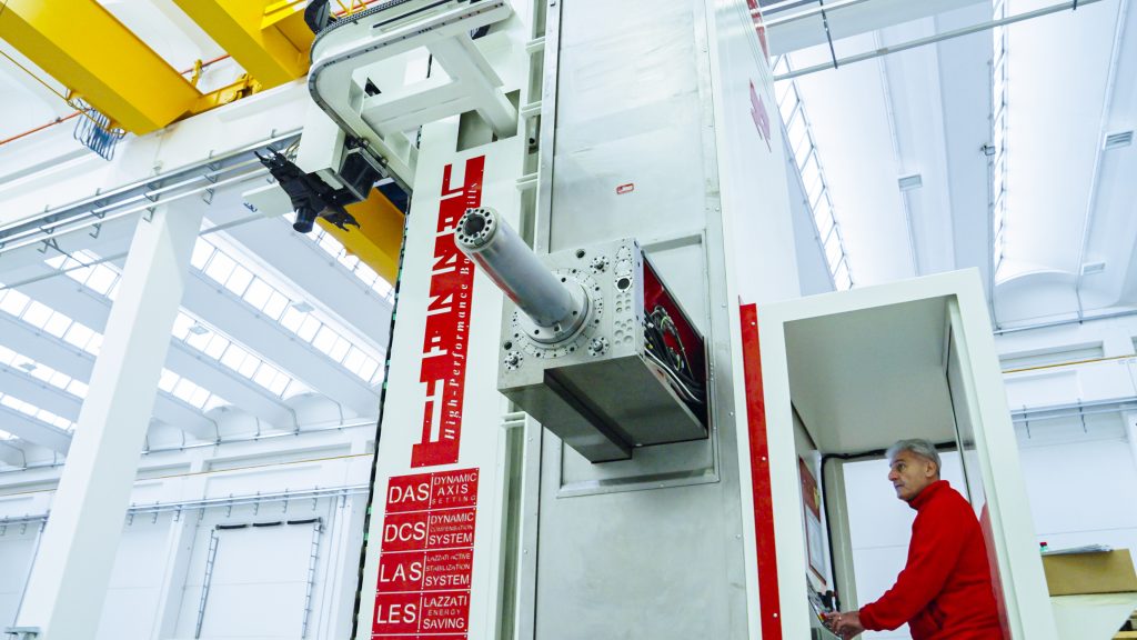 LAZZATI hydrostatic CNC boring and milling machine for demanding industrial applications
